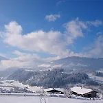 Apartment-chalet Moedlinghof *