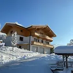 Apartment-chalet Moedlinghof Hopfgarten im Brixental