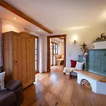 Apartment-chalet Moedlinghof Feriegård Hopfgarten im Brixental
