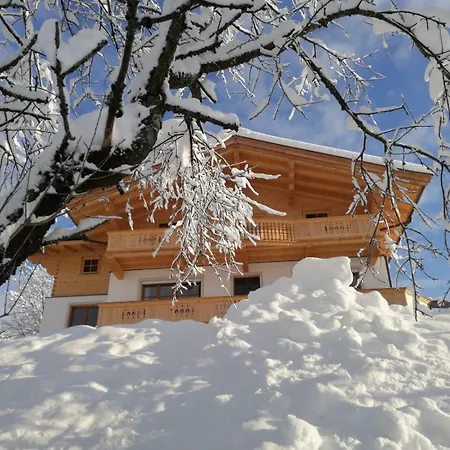 ファームステイ Apartment-chalet Moedlinghof ホップフガルテン・イム・ブリクセンタール