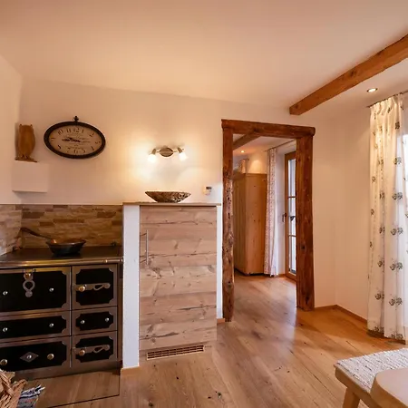 ファームステイ Apartment-chalet Moedlinghof ホップフガルテン・イム・ブリクセンタール