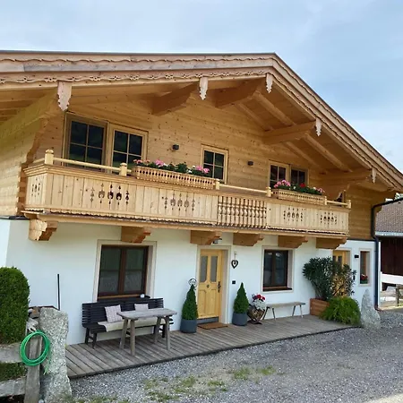 Apartment-chalet Moedlinghof Feriegård Hopfgarten im Brixental