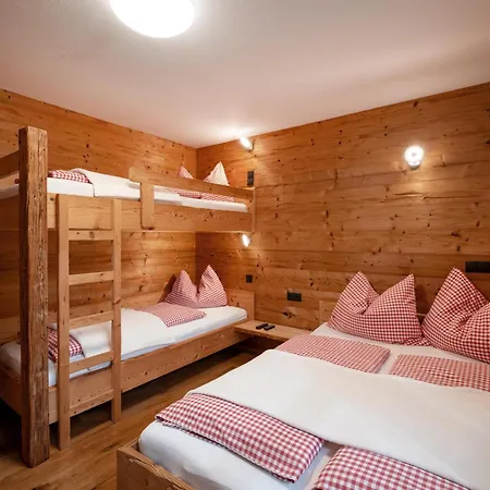 Apartment-chalet Moedlinghof Çiftlik konaklama